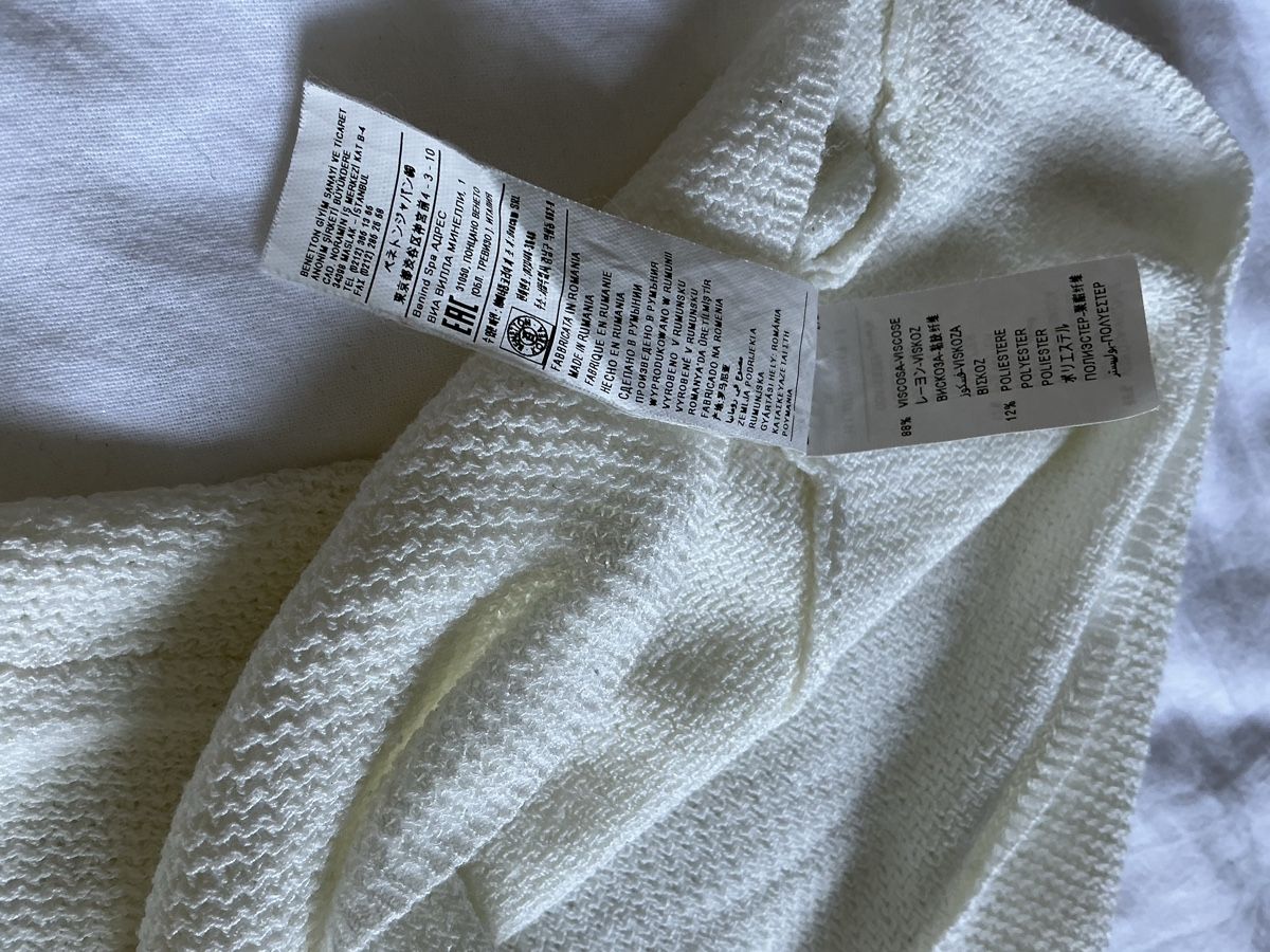Benetton Maglioni & Felpe: Pull Benetton Blanc Cassé Taille S – Usato da Zürich venduto da Janakpur 4
