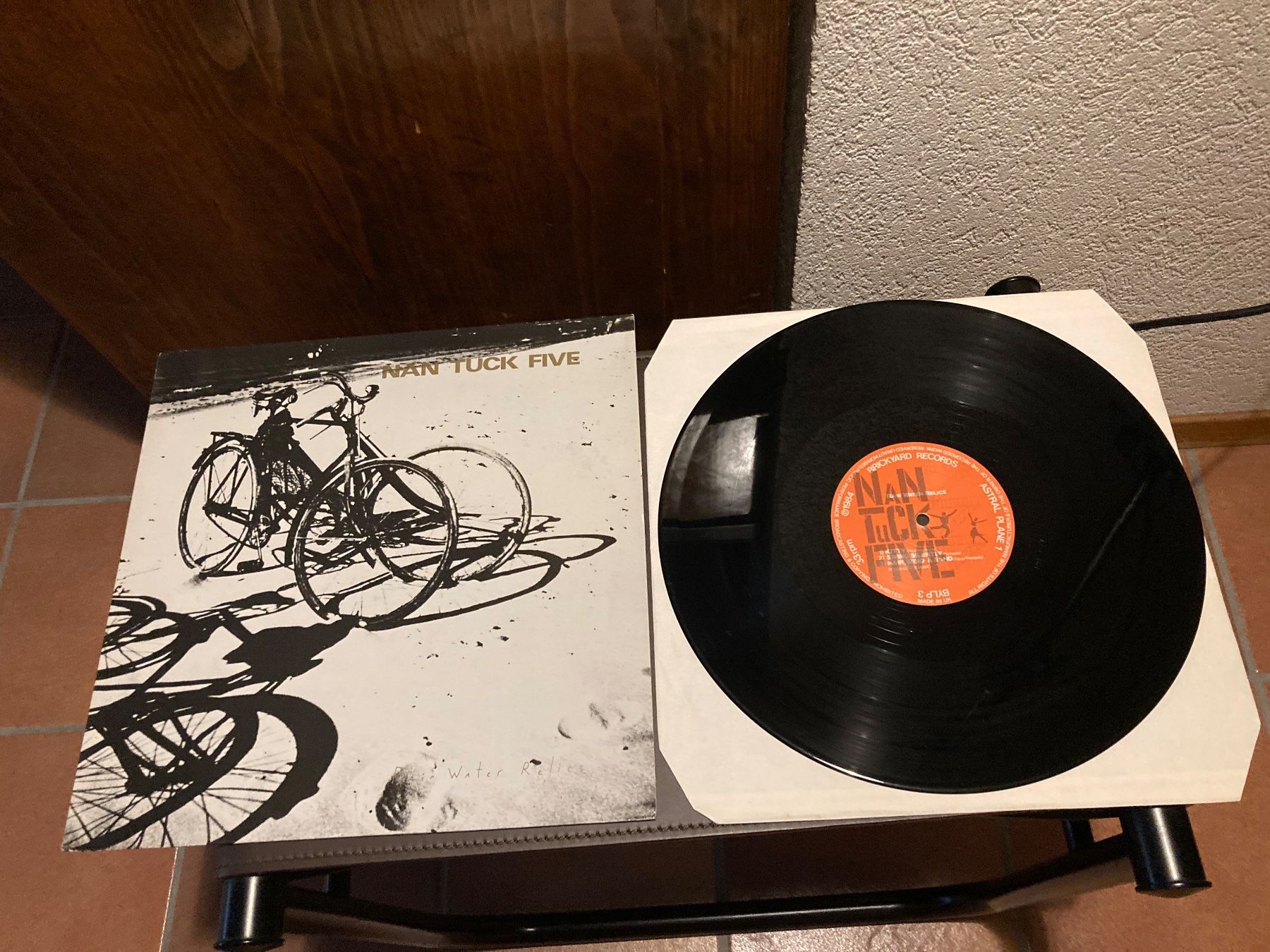 Dischi in vinile: Nan Tuck Five - Rain Water Relics – Usato da Fribourg venduto da Karushi