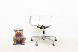 Vitra Eames Aluminium Chair EA 117 Netz Lieferung möglich