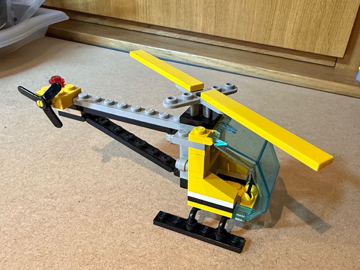 Lego Spielzeuge: LEGO 6396 Airport – Gebraucht aus Nidau von Wusaa 4
