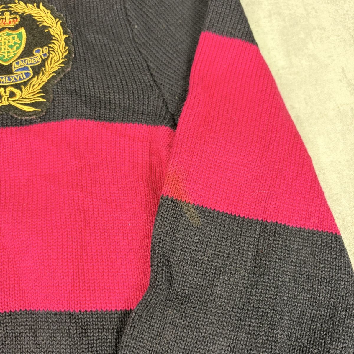 Ralph Lauren Maglioni & Felpe: Pull Ralph Lauren Sport rayé rose et noir - Taille M – Nuovo (secondo la descrizione) da Neuchâtel venduto da aliceguins 1