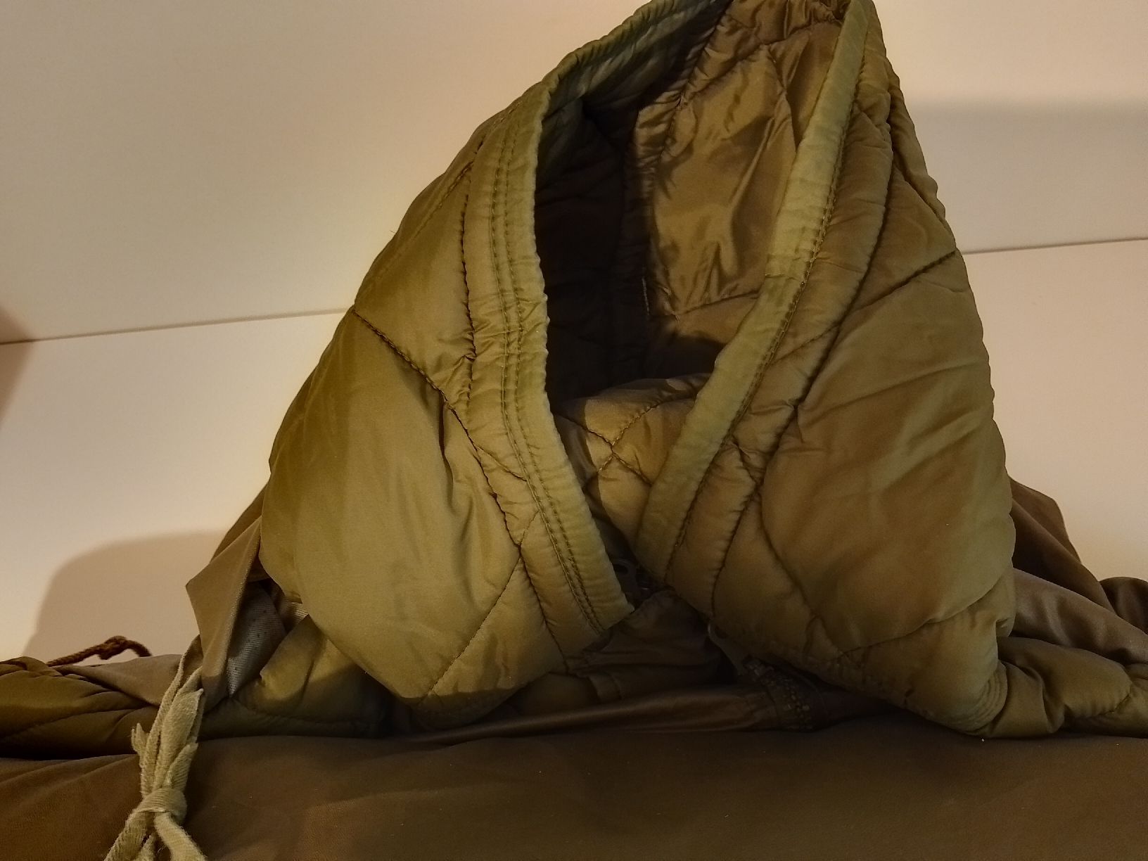 Armée suisse Sacs de couchage: Schlafsack olivgrün gebraucht, Schweizer Armee – D'occasion à Zürich par sch_m6rw 4
