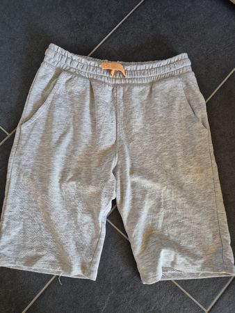 Shorts Gr. 164 - guter Zustand, grau