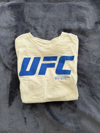 T-Shirt Reebok UFC Weiss Grösse M neuwertig