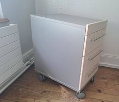 Korpus auf Rollen für Büro