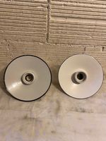 2 X ALTE  STALLLAMPEN