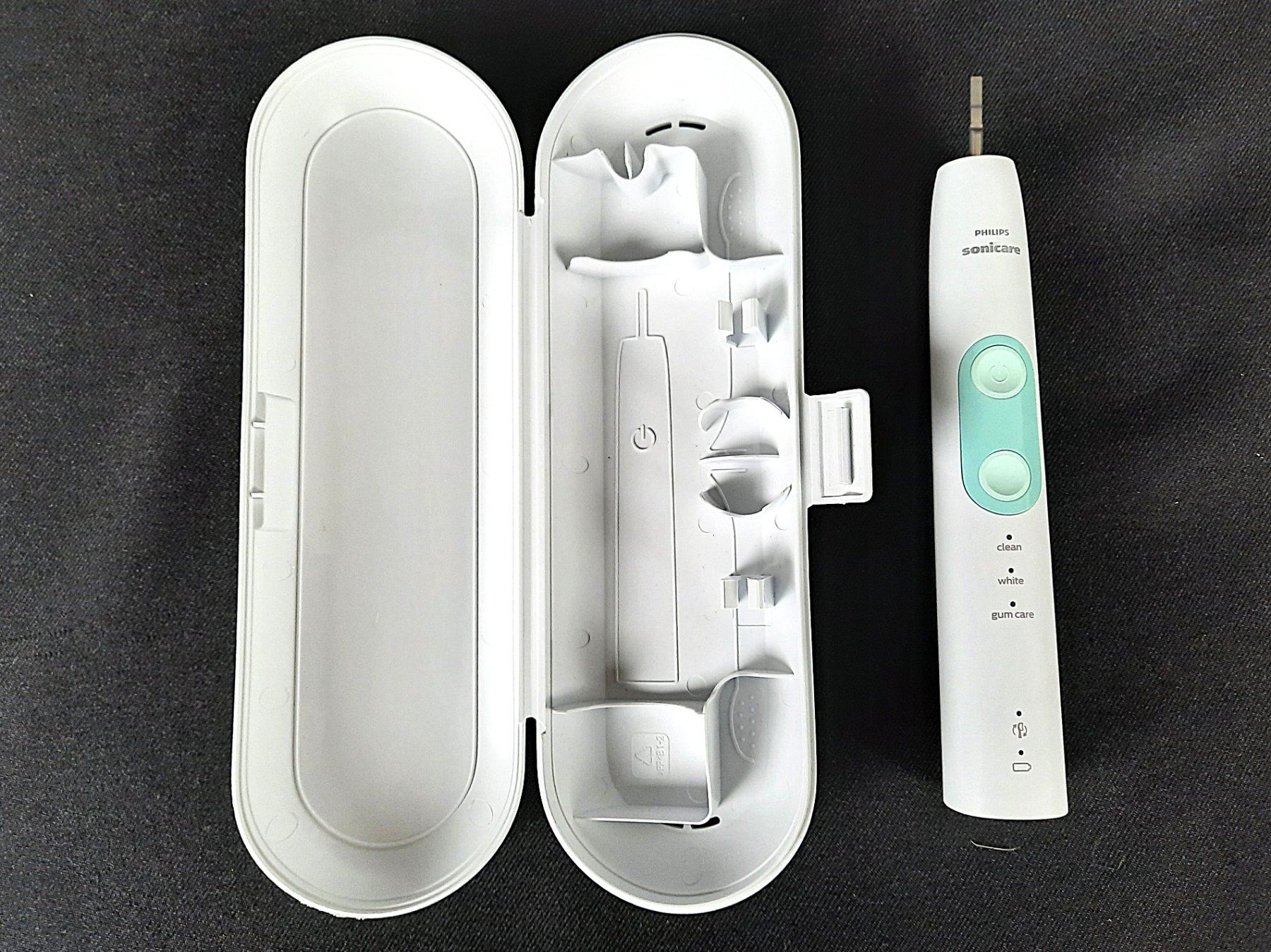 Philips Sonicare Cura dei denti: PHILIPS SONICARE ProtectiveClean 5100 – Nuovo (secondo la descrizione) da Beinwil am See venduto da Restwert_Beinwil