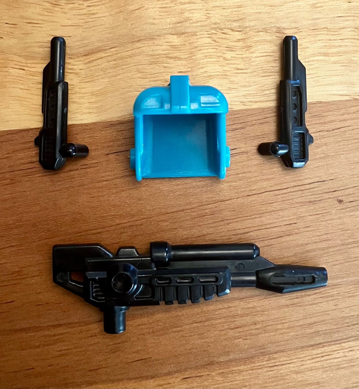 Hasbro Giocattoli: Transformers (G1): Headmasters / Nightbeat – Usato da Wabern venduto da SuperKingChris 8