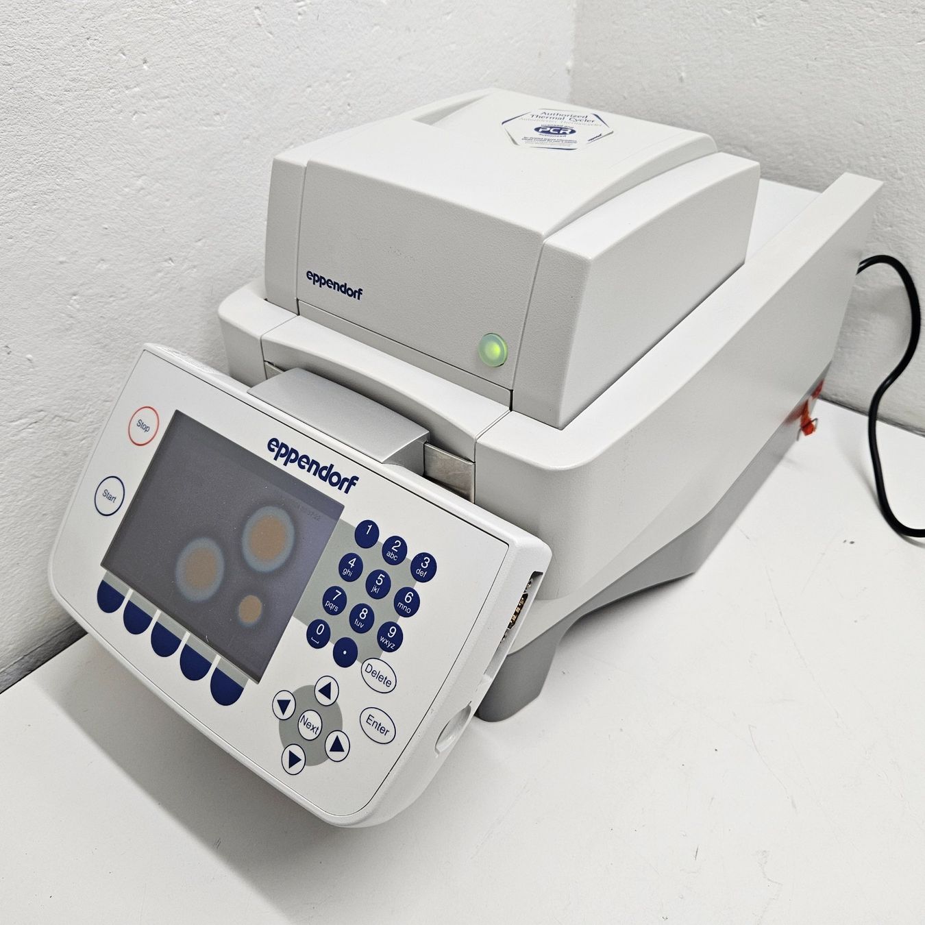 Accessori da laboratorio: EPPENDORF MASTERCYCLER ep GRADIENT S PCR Thermal Cycler – Usato da Niederdorf venduto da LeptonAG_Labor