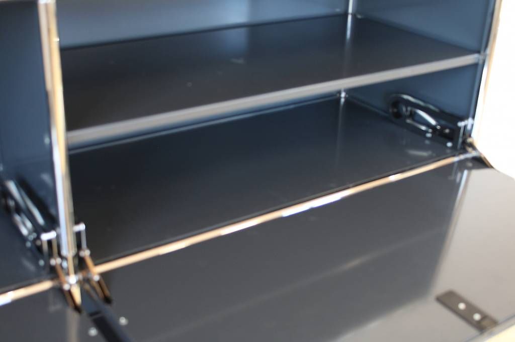 USM Scaffali: USM Sideboard in anthrazitgrau, neuwertig! – Usato da Meinisberg venduto da atelier_TILIJA 6