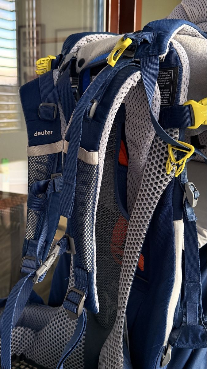 Deuter Bauch- & Rückentragen: Deuter Kid Comfort Kindertrage – Gebraucht aus Aarau von AnaKruhol 1