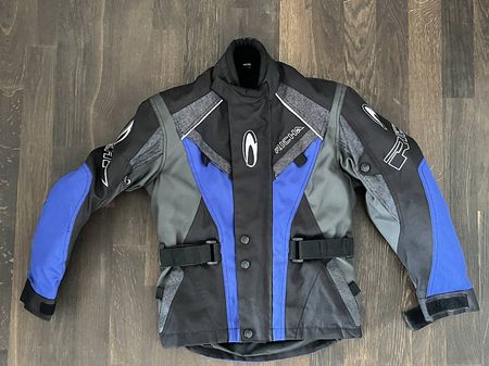 Schöne Motorjacke RICHA