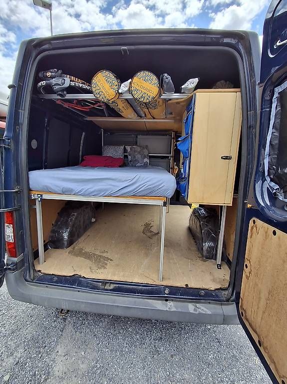 Ford Nutzfahrzeuge: Windsurfbus Ford Transit ohne MFK – Gebraucht aus Rapperswil SG von hirrion 1