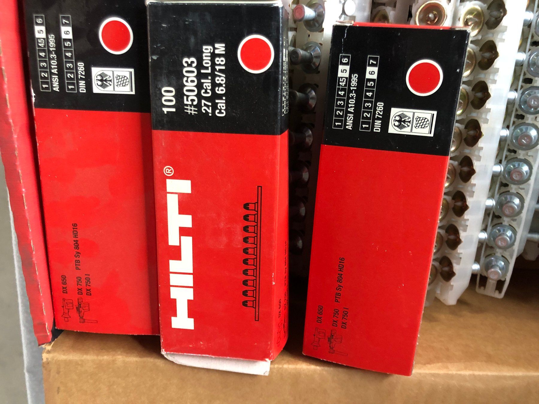 Hilti Tutti gli attrezzi: Bolzensetzgerät – Usato da Gelterkinden venduto da Kabrila 5