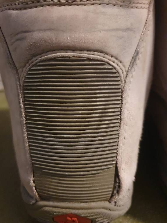 Scarpe da uomo: Burton Snowboardschuhe Gr. 42 – Usato da Rüti ZH venduto da Kamp 2