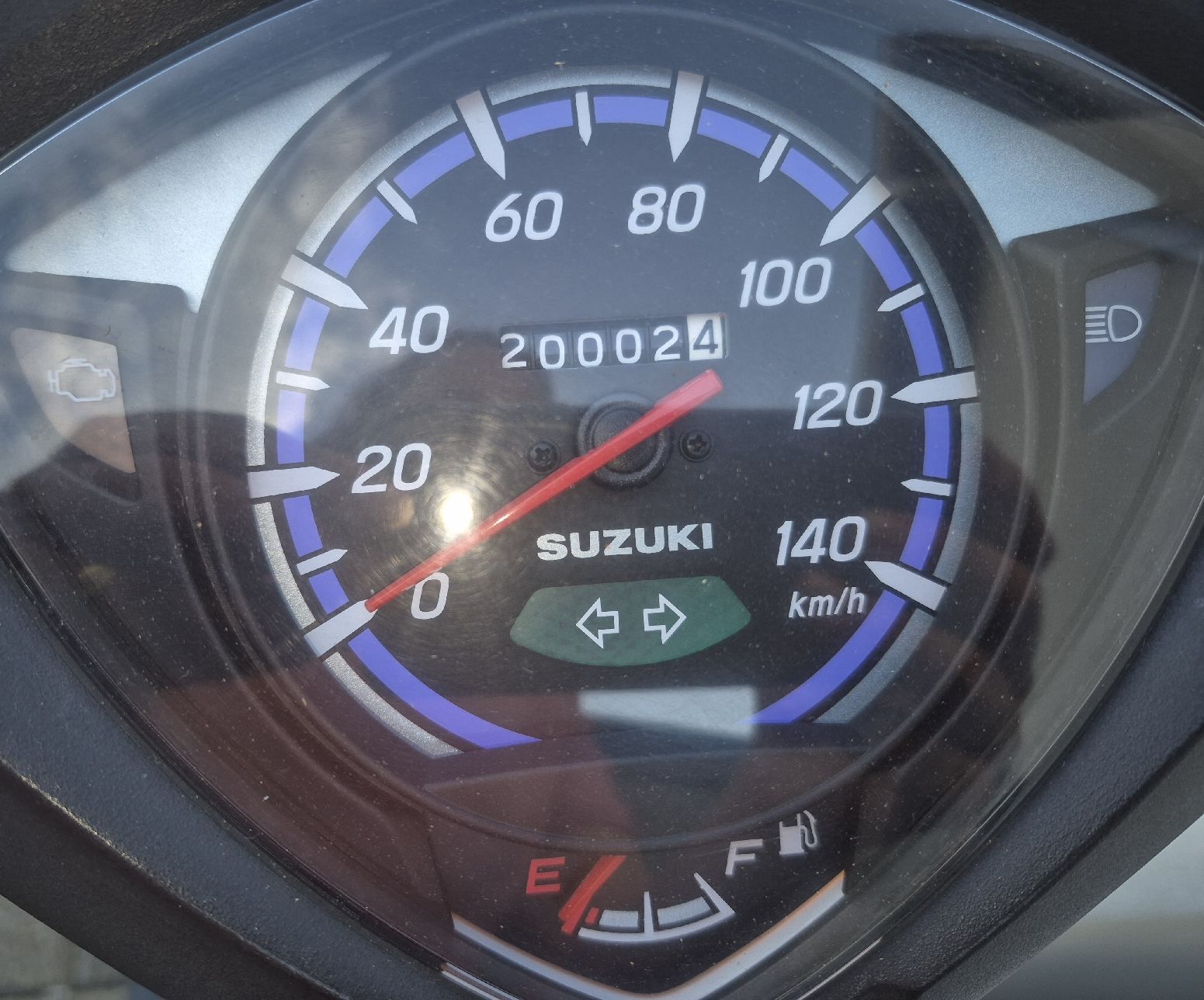 Suzuki Scooters: Super 125-er Roller !! Suzuki UK110 – Gebraucht aus Igis von Tiggers1 2