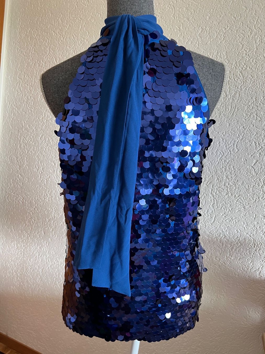 Camicette: Neckholder Bluse Mit Pailletten Blau Gr S – Usato da Frenkendorf venduto da Style365 9