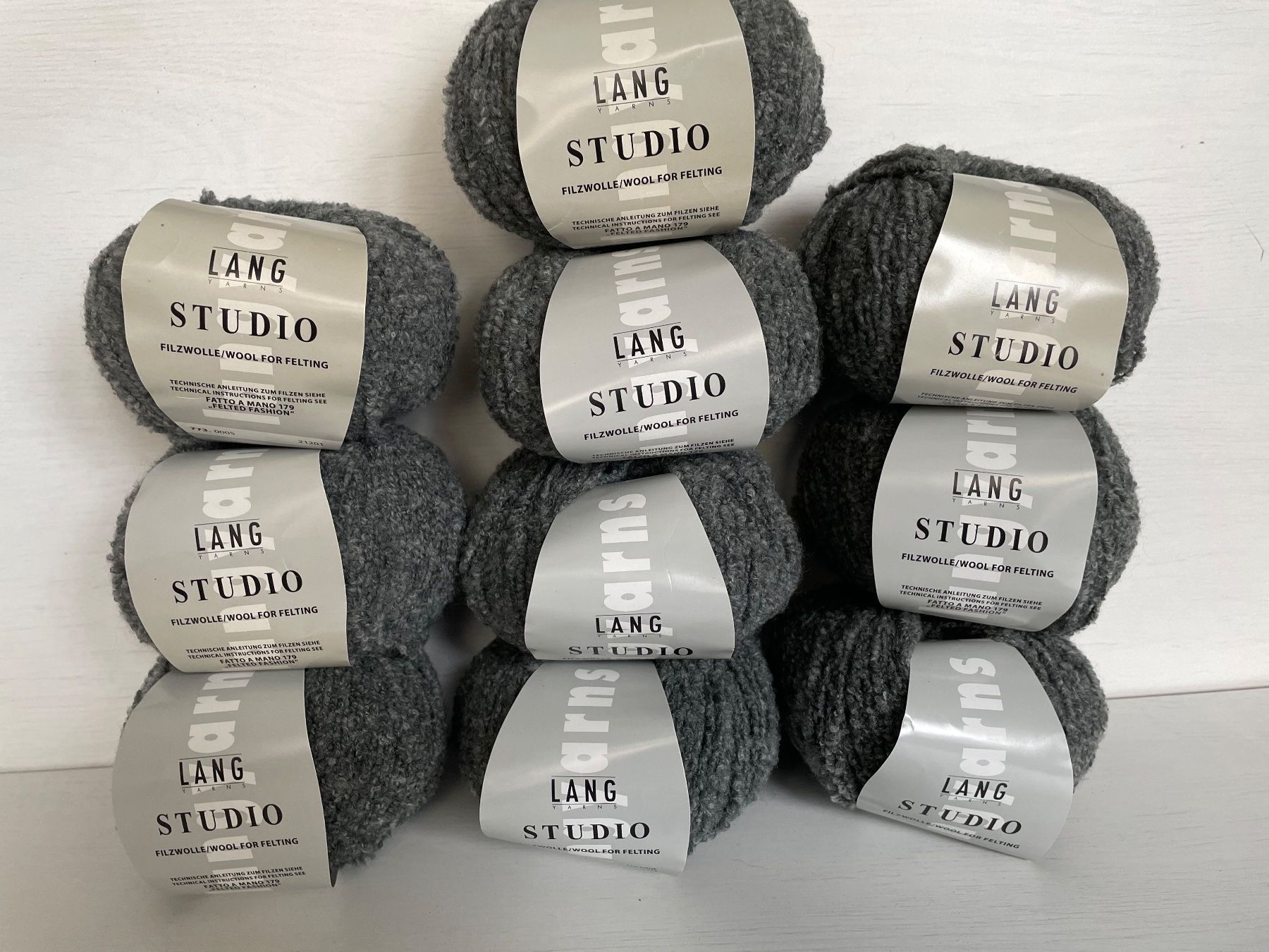 Lang Yarns Wolle: 7 Knäuel Lang Studio – Neu (gemäss Beschreibung) aus Büsserach von bor_s88m 2
