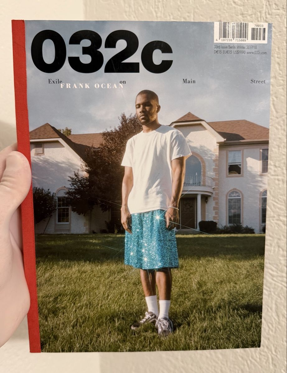Riviste & Magazine: 032c Magazin Winter 2017/18 Frank Ocean – Usato da Zürich venduto da ya66in