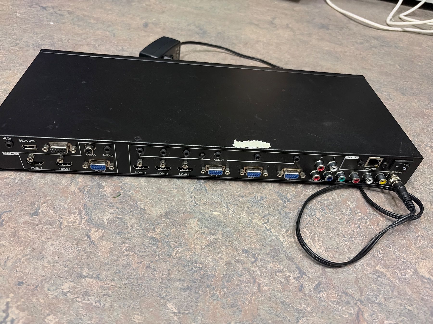 Hubs & Switches: Vivolink Matrix Switch – Gebraucht aus Uznach von pegasus101 2