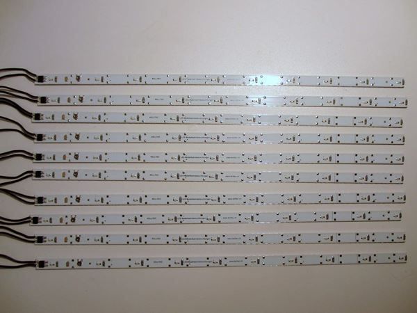 Märklin Modellini di ferrovie: 10 Stk. KELLTEC LED Stäbe gelb dimmbar! 0-24 Volt AC/DC – Nuovo e nell'imballaggio originale da Dittingen venduto da Beamsplitter 2