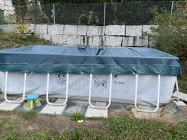 Intex Pool