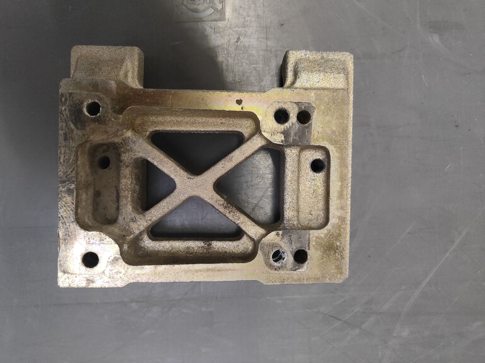 Karts: Motorhalter Magnesium – D'occasion à Rüti ZH par tho_6t6l 1