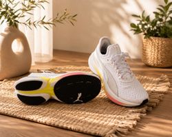 Puma Laufschuhe weiss Grösse 37 Damen neu