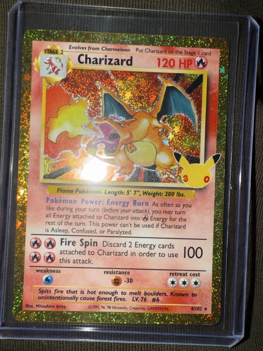 Pokémon Carte collezionabili: Charizard 4/102 Pokemon 30th Celebration – Nuovo (secondo la descrizione) da Zürich venduto da Golduck 2