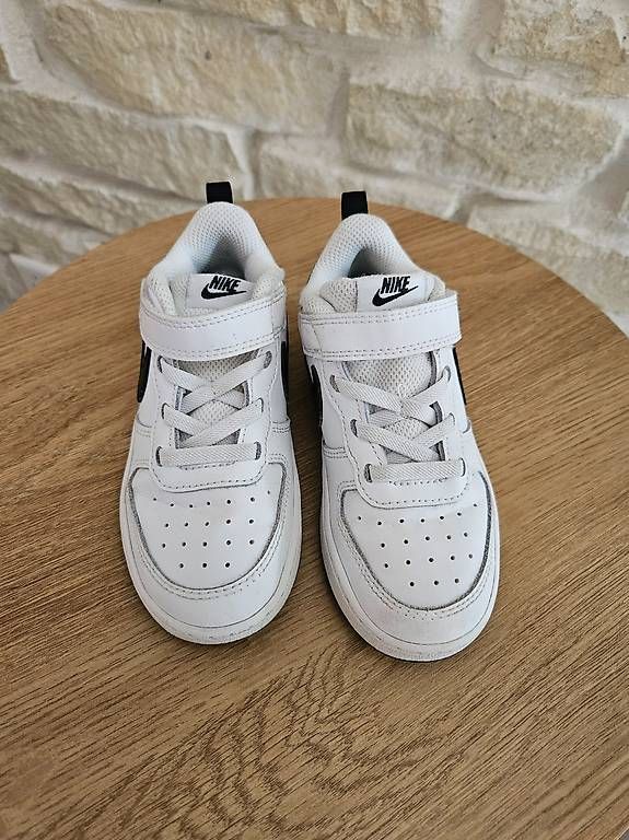 Chaussures garçon: Nike Sneaker Gr. 26 – D'occasion à La Heutte par tau_5vvl 3