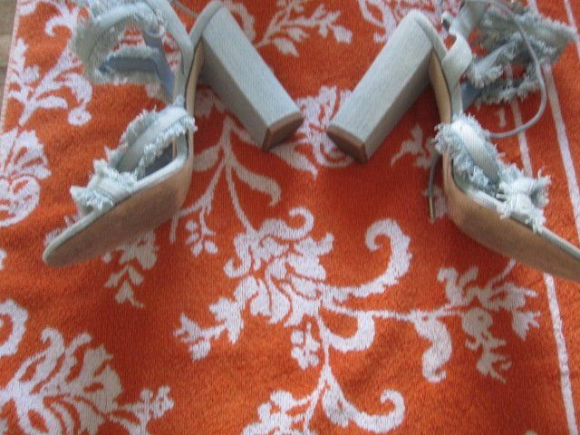 Guess Scarpe da donna: Guess Pumps – Usato da Ehrendingen venduto da spanky11 2