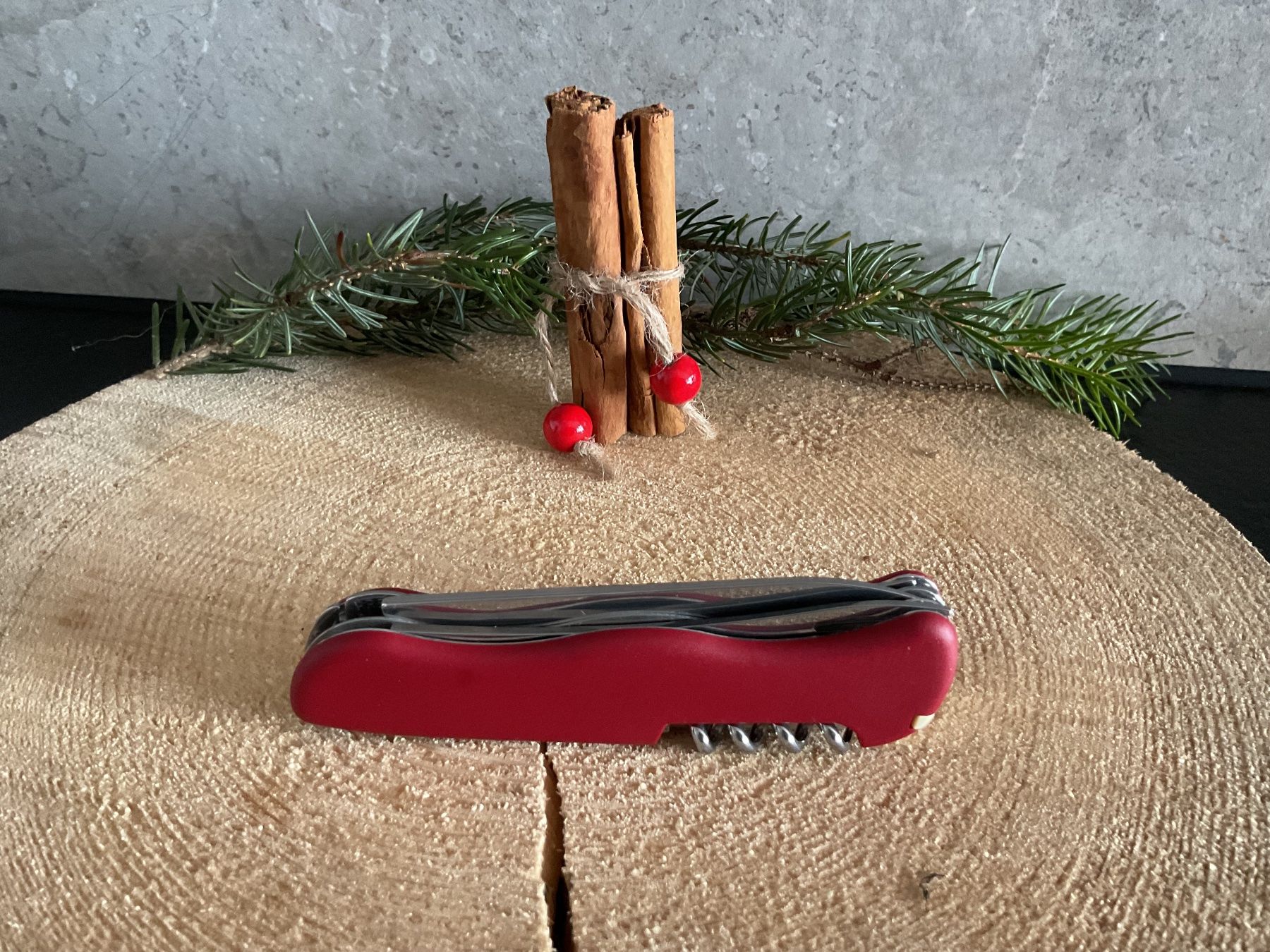 Victorinox Taschenmesser: Victorinox – Gebraucht aus Neuchâtel von sta_7qfy 4