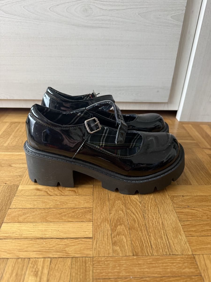 Scarpe da donna: Mary Jane Platform Shoes – Nuovo (secondo la descrizione) da Zürich venduto da ire_fn66 1