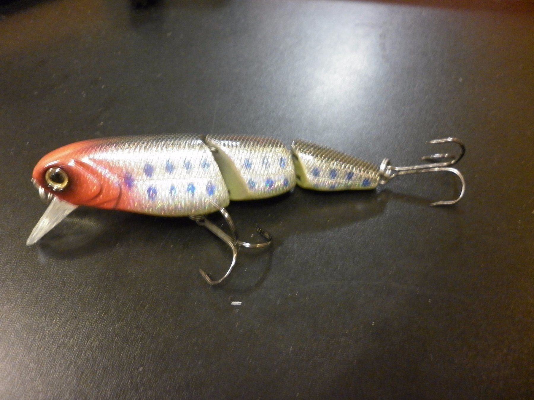 Esche: V-Joint Minnow 11 cm col. 08 – Nuovo e nell'imballaggio originale da Fribourg venduto da versus702