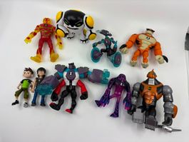 Diverse Ben 10 Figuren