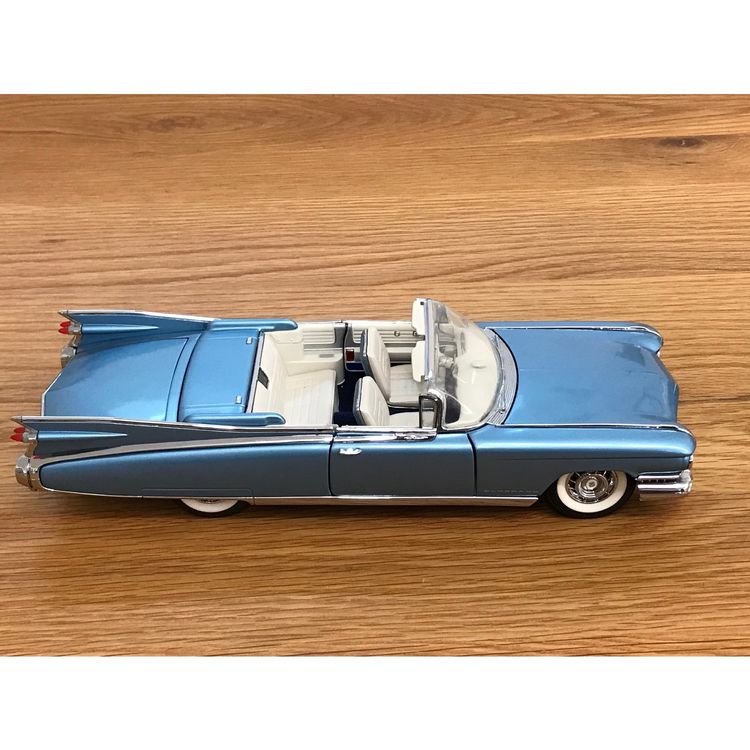 59 CADILLAC ELDORADO BIARRITZ - FRANKLIN MINT 1/24 | Comprare su Ricardo