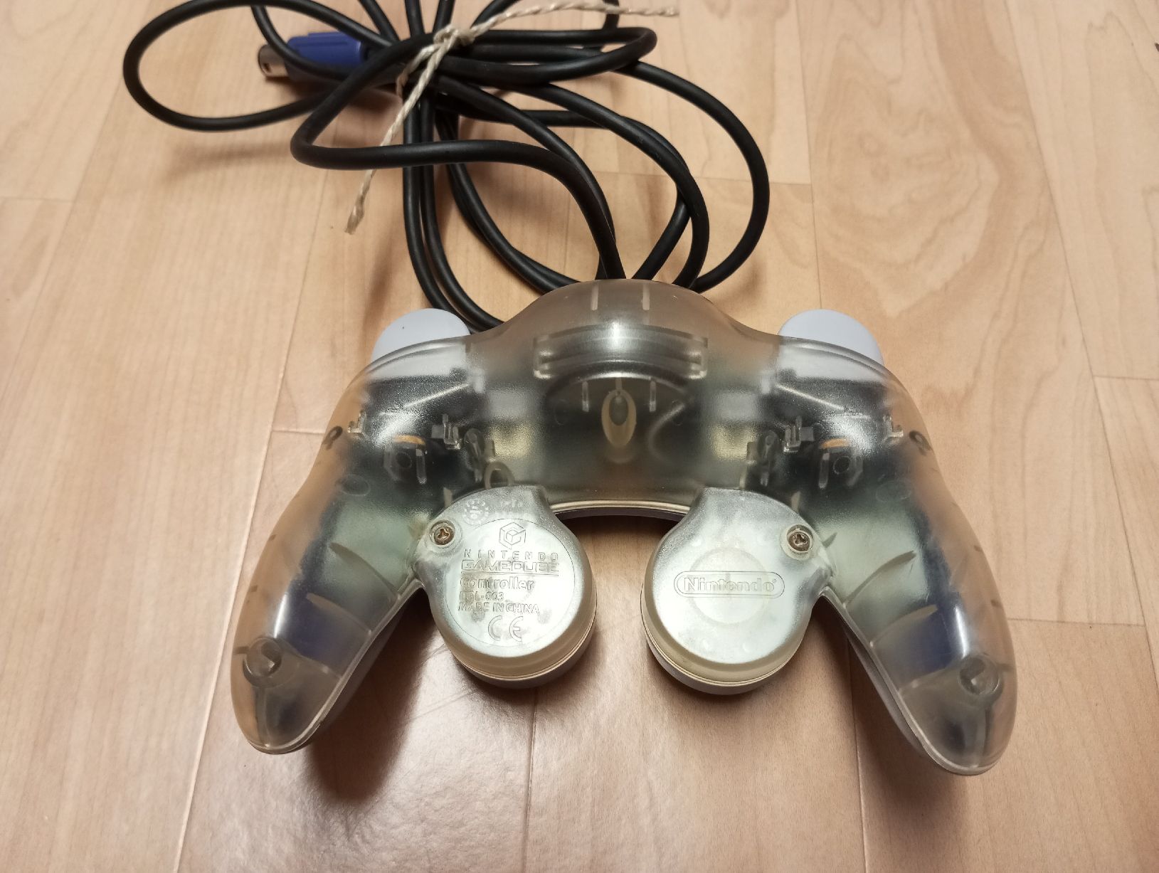 Nintendo Controller: Vend manette GameCube noir transparente Officielle  – Gebraucht aus Cottens FR von magnius01 2