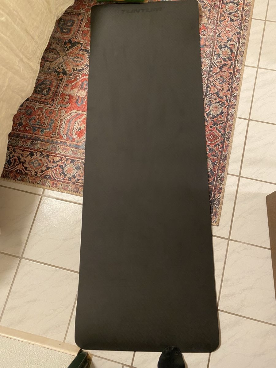 Tunturi Tappetini fitness: Tunturi Yogamatte 8mm non-slip – Usato da Zürich venduto da Niccy1 1