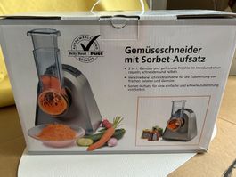 Gemüseschneider mit Sorbetaufsatz