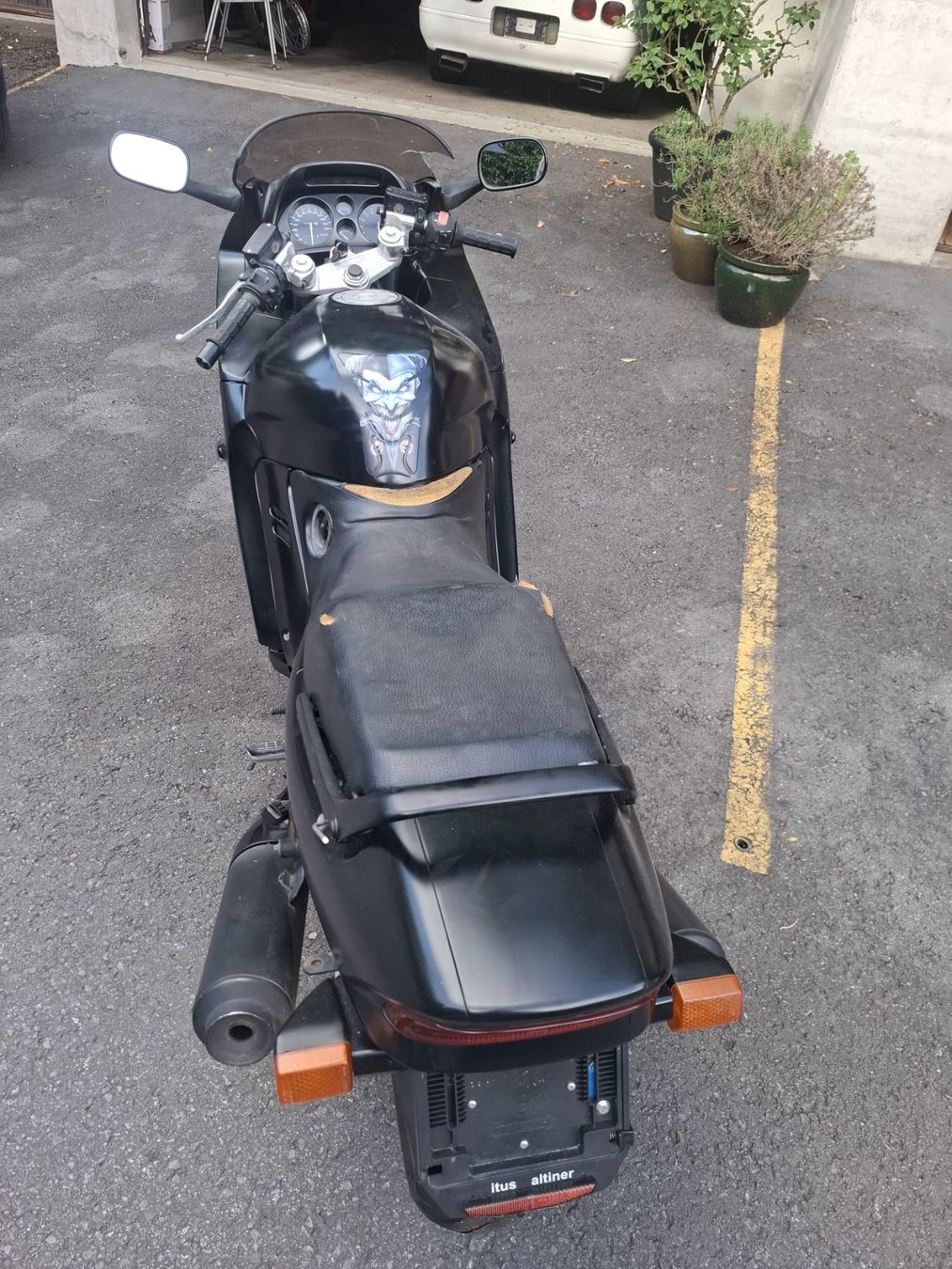 Honda Strada: Honda CBR 1000 F – Usato da Walchwil venduto da nik_9jgx 1