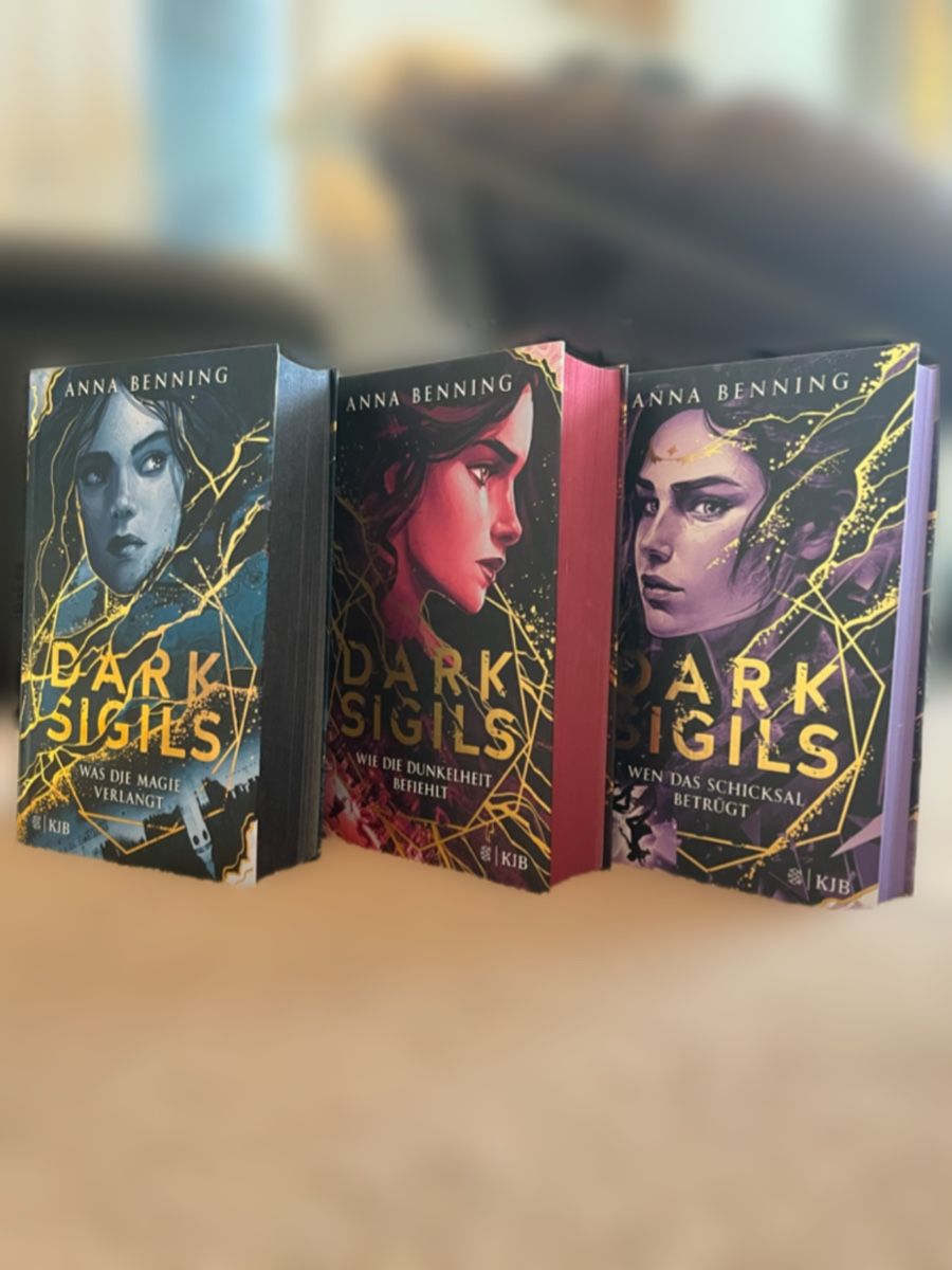 Libri: Dark Sigils - Anna Benning – Nuovo (secondo la descrizione) da Düdingen venduto da aline.gugler 2