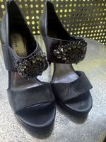 Elegant Black Heels with Sparkly Embellishments - Size 7