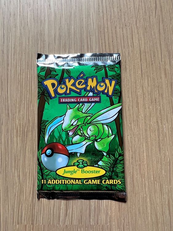 thumbnail image 2 of Pokémon TCG Mystery Booster Pack (Japanese) - £3.95 - Free Postage - Charizard, Pikachu, Lugia 2 of 4