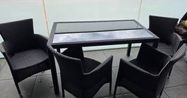 Set tavolo e 4 sedie esterno resina intrecciata nero