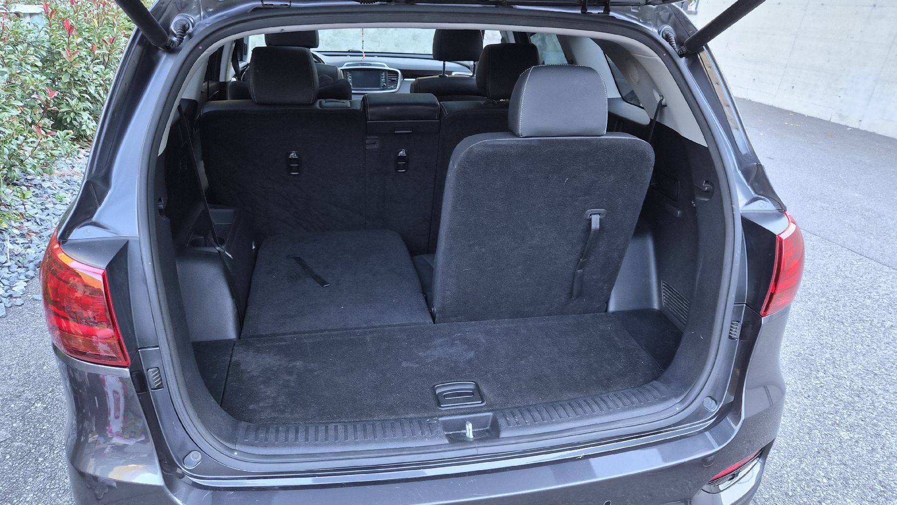Kia Automobili: KIA Sorento 2.2 CRDi Style 7Places – Usato da bovernier venduto da audiman1 7