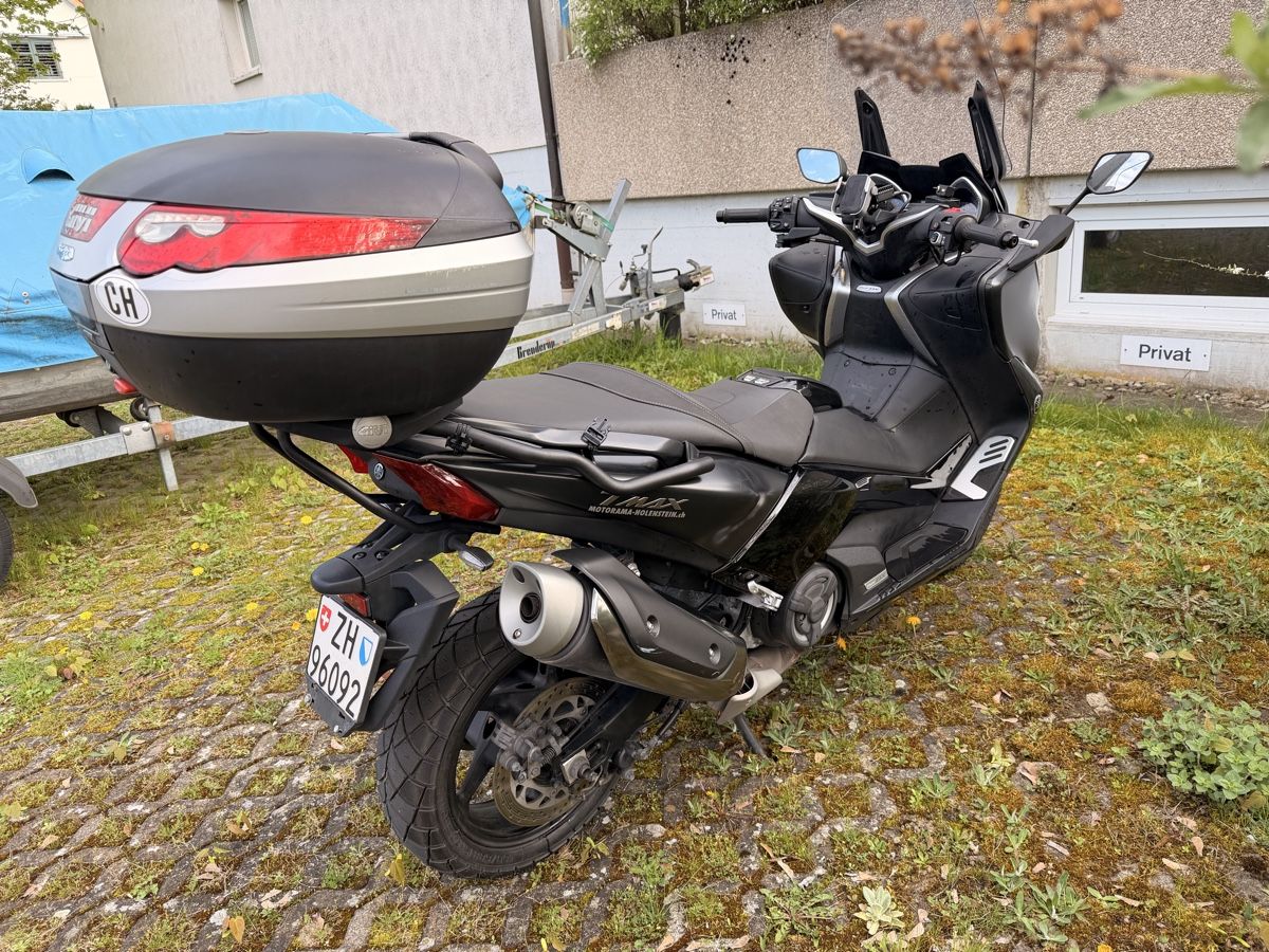 Yamaha Scooter: Yamaha T-MAX XP530A/DX  Roller – Usato da Rheinau venduto da kanaane 2