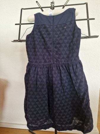 Sommerliches Tommy Hilfiger Kleid, Grösse 128, Top Zustand!