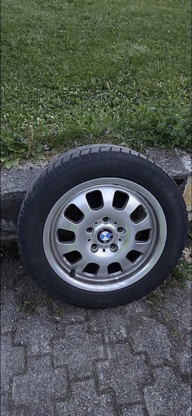 BMW Cerchioni: 7JX16H2 BMW Felgen – Usato da St. Gallen venduto da justmeeee 2