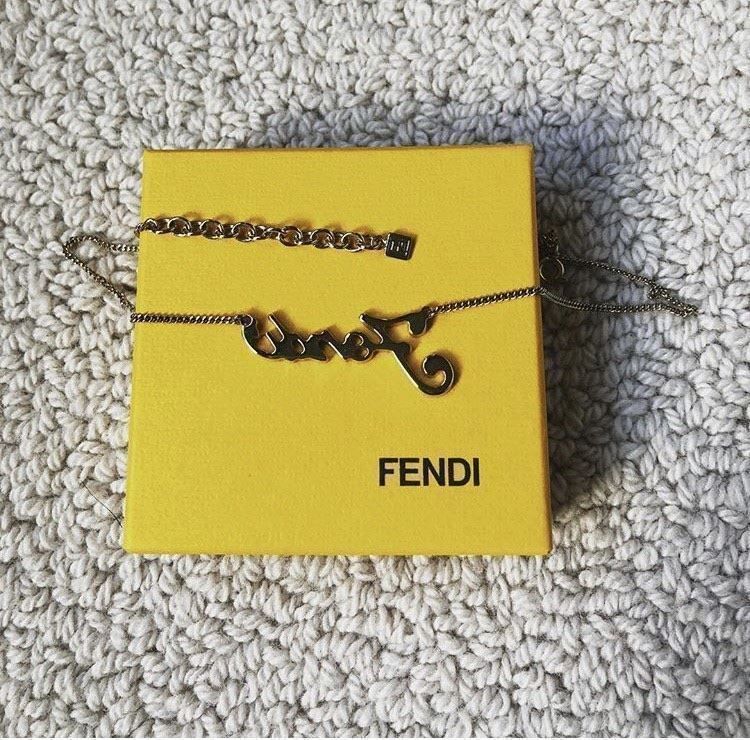Fendi Catenine: Fendi necklace – Usato da Dallenwil venduto da ZD2019