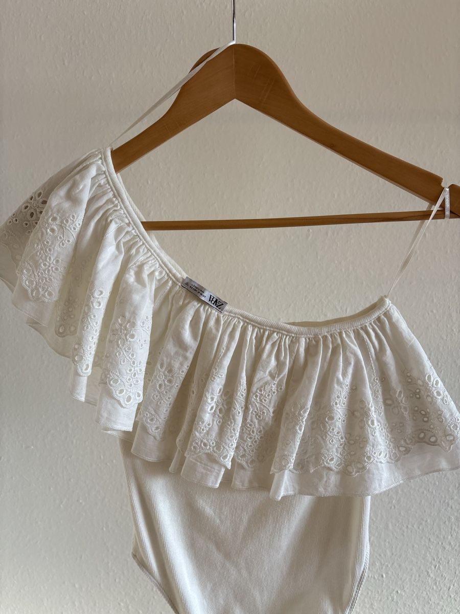 Zara Tops: Zara body – Neu (gemäss Beschreibung) aus Genève von mar_dt67
